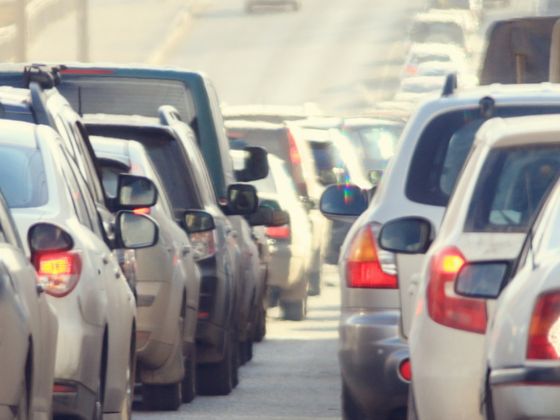 Stop alle auto a benzina entro il 2035