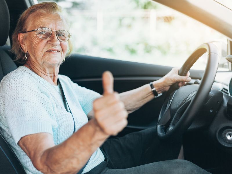 Rinnovo patente per over 80: tutto quello che devi sapere
